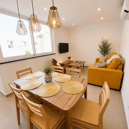 Apartamento Sunset 1st F, *