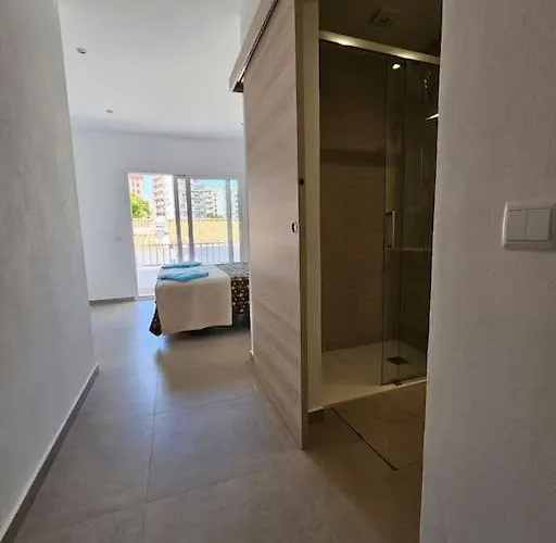 Sunset 1st F, アパート ポルティマン