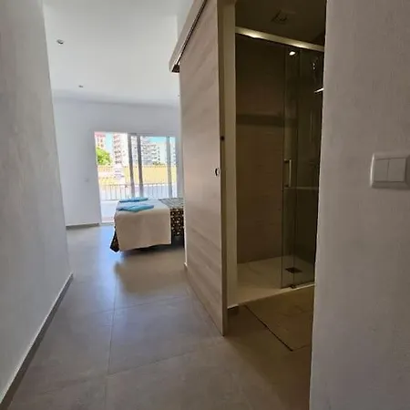 Sunset 1st F, Апартаменты Портиман